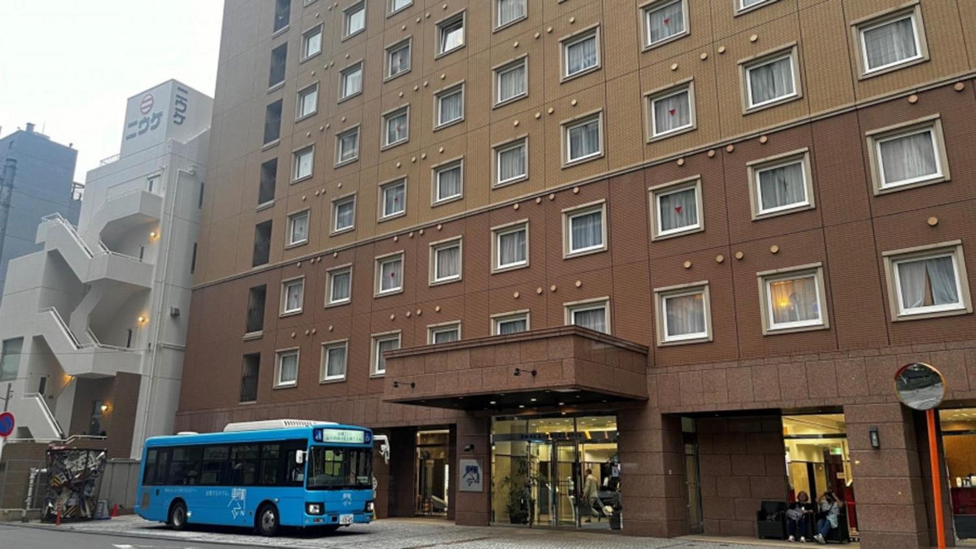 Toyoko Inn Tokyo Shinagawa Konan-Guchi Tennozu Isle Exterior foto
